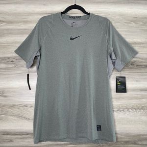 NWT Nike Men's Dri Fit Slim Fit Gray Top Sz L